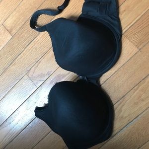 Body lined perfect bra Victoria secret
